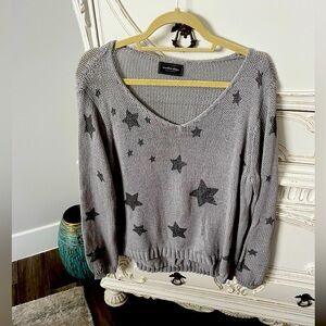 Ladies gray sweater with stars